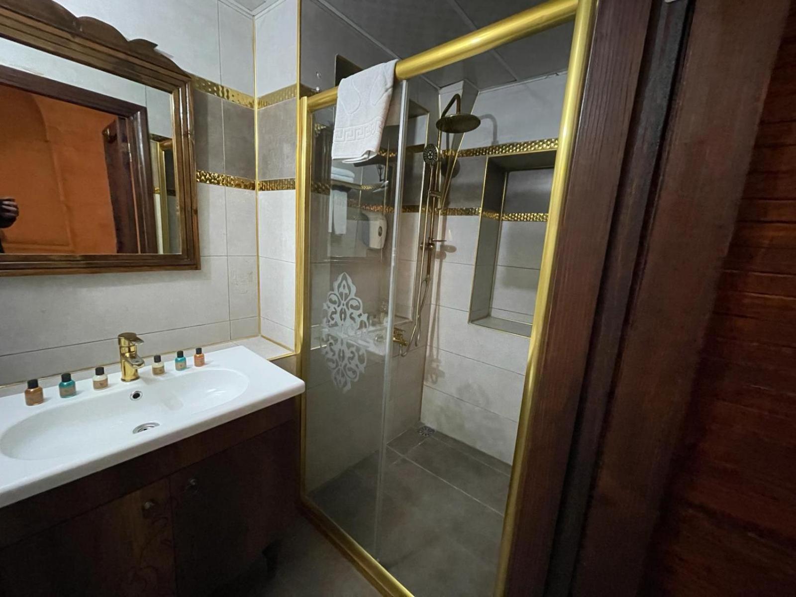Lariva Konaklari Sanliurfa Bagian luar foto